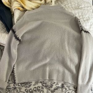 Cashmere sweater